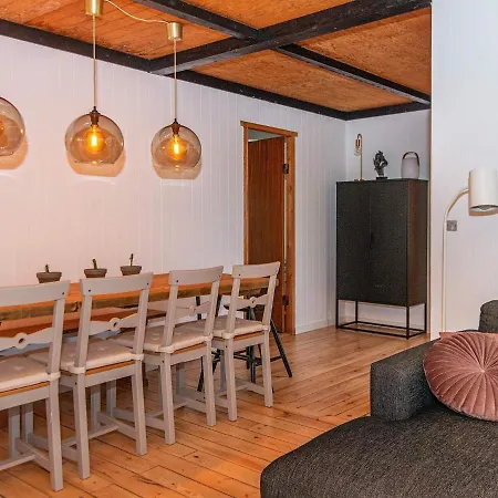 Three-bedroom In 3 * Nordborg