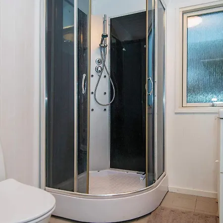 Three-bedroom In 3